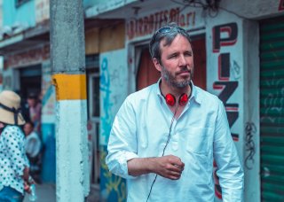 Sicario: il regista Denis Villeneuve in un momento di pausa