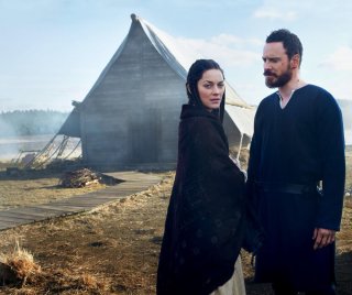 Macbeth: Michael Fassbender con Marion Cotillard in un'immagine promozionale del film