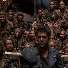 Mad Max oltre la sfera del tuono: Mel Gibson con la tribù di bambini 