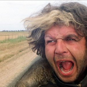 Interceptor: una scena con Hugh Keays-Byrne nei panni dell'infame Toecutter