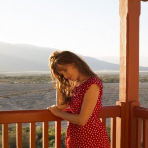 Valley of Love: Isabelle Huppert in un'immagine del film drammatico