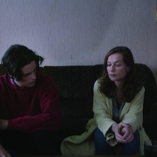 Asphalte: Isabelle Huppert in una scena del film