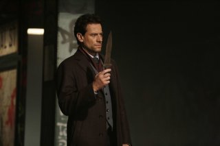Forever: l'attore Ioan Gruffudd in un'immagine tratta dall'episodio The Last Death of Henry Morgan