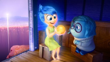 Inside Out: Tristezza e Gioia in una scena del film d'animazione