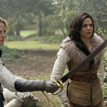 C'era una volta: Jennifer Morrison e Lana Parrilla interpretano Emma e Regina in Operation Mongoose