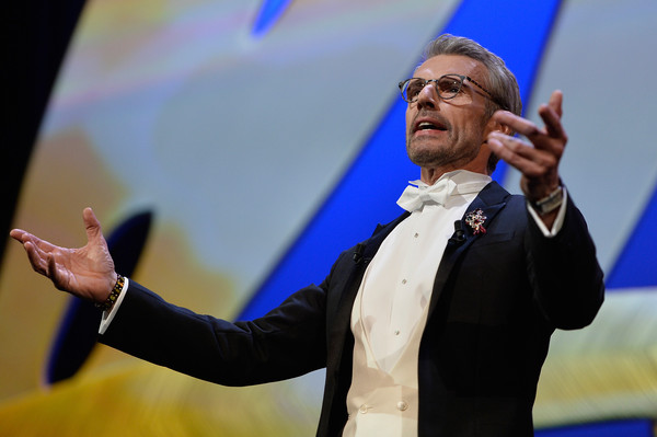 Cannes 2015: Lambert Wilson presenta la cerimonia di apertura
