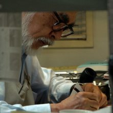 Il Regno dei Sogni e della Follia: il maestro Hayao Miyazaki all'opera in una scena del documentario