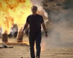 Arnold Schwarzenegger ha una soluzione per ogni problema: esplosioni