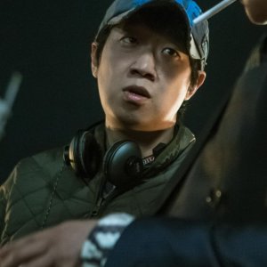 Coin Locker Girl: il regista del film Han Jun-hee sul set