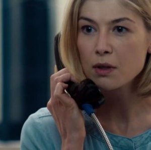 Rosamund Pike in un'immagine del film Return to Sender
