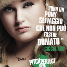 Pitch Perfect 2: il character poster italiano di Ciccia Amy (Rebel Wilson)
