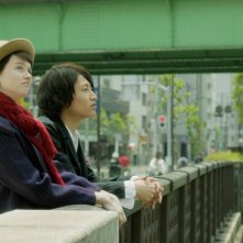 Il fascino indiscreto dell'amore: Pauline Etienne e Taichi Inoue in un momento del film romantico