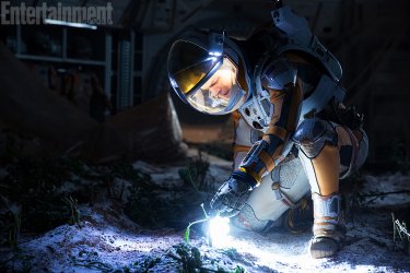 Sopravvissuto - The Martian: Matt Damon nin una scena del film