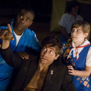 Accidental Love: Jake Gyllenhaal con Tracy Morgan e Olivia Crocicchia in una scena del film