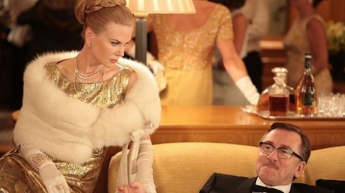 Grace di Monaco: lo sceneggiatore confessa la verità su Twitter!