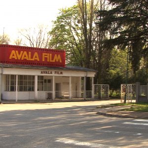 Cinema Komunisto: la Avala Film, studio di produzione che negli anni '60 ospitò in Yugoslavia le star di Hollywood