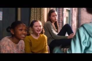 Trailer italiano - Annie - La felicità è contagiosa