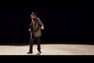 Clip esclusiva - Io, Arlecchino