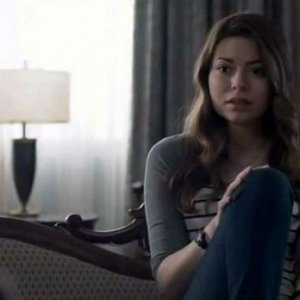 Miranda Cosgrove in Intruders