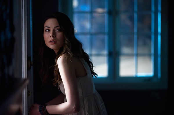 Miranda Cosgrove in Intruders