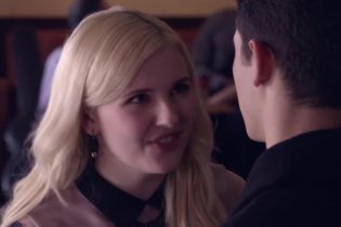 Inside Look - Scream Queens