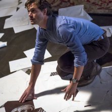 Hannibal: l'attore Hugh Dancy in uno scatto tratto dall'episodio Primavera