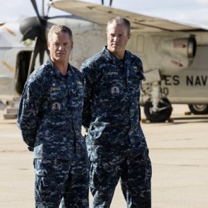 The Last Ship: Eric Dane e Adam Baldwin in Unreal City