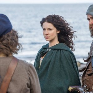 Outlander: Caitriona Balfe in una scena del season finale