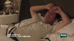 Trailer - Odd Mom Out