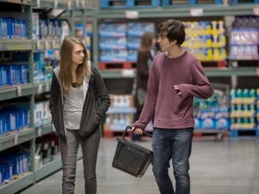 Città di carta: Cara Delevingne e Nat Wolff al supermercato