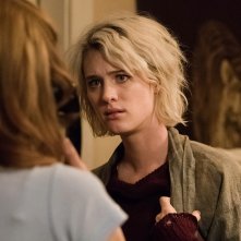 Halt and Catch Fire: Kerry Bishé e Mackenzie Davis nella puntata SETI