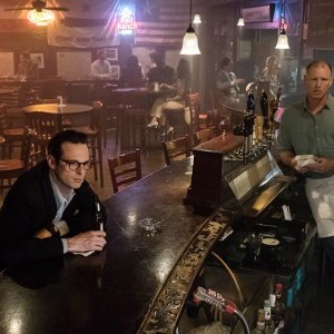 Halt and Catch Fire: l'attore Scoot McNairy nell'episodio SETI