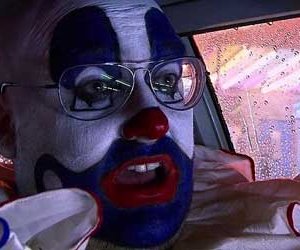 Una scena di Mockingbird - In diretta dall'inferno