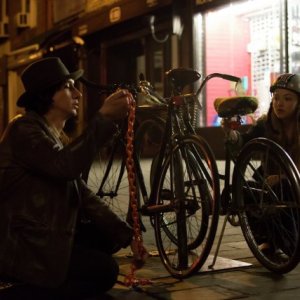 While We're Young: Amanda Seyfried e Adam Driver in una scena