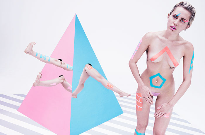 Miley Cyrus nuda su Paper