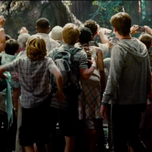 Jurassic World: La folla assiepata per ammirare il T-Rex