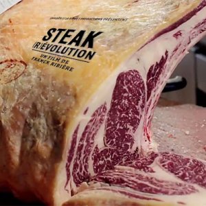 Steak (R)evolution: il taglio della bisteccha in un'immagine del film