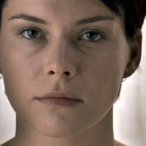 Soundtrack - Ti spio, ti guardo, ti ascolto: Andrea Osvart in un primo piano tratto dal film