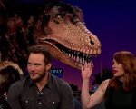 Jurassic World: Chris Pratt e Bryce Dallas Howard in tv col dinosauro!