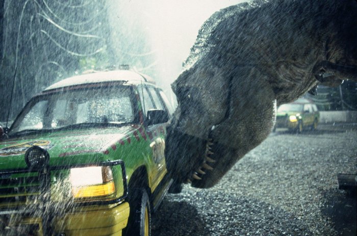 Da Jurassic Park a Jurassic World: I 15 momenti migliori della saga