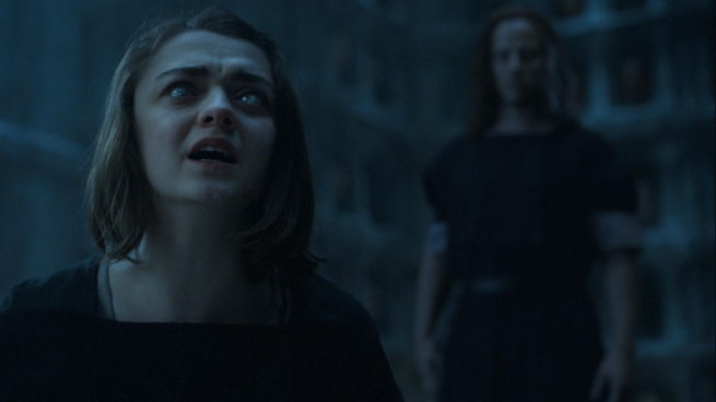 Il trono di spade: Maisie Williams e Tom Wlaschiha in Mother's Mercy