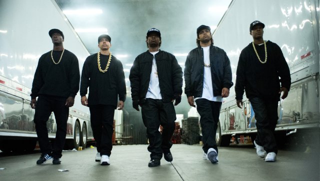 Straight Outta Compton: Neil Brown Jr., Aldis Hodge, Corey Hawkins, Jason Mitchell e O'Shea Jackson Jr. in un'immagine del film