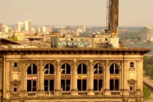 Spot 'Where are the heroes?' - Heroes Reborn