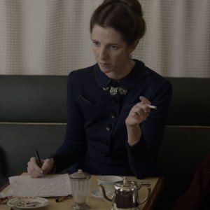 Violette: Sandrine Kiberlain è Simon de Beauvoir in una scena del film