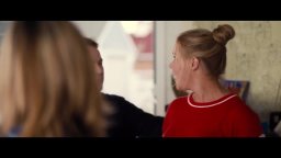 Trailer 2 - Trainwreck