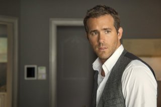 Self/less: Ryan Reynolds in un'immagine del film