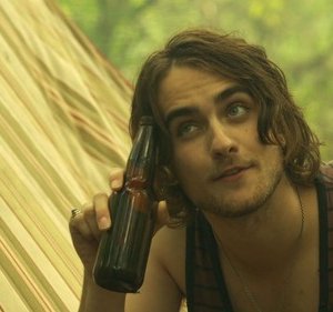 Hemlock Grove: Landon Liboiron in una scena della prima stagione