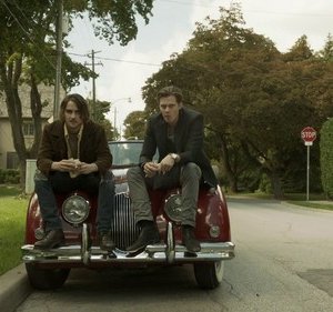 Hemlock Grove: Landon Liboiron e Bill Skarsgård in un'immagine della serie