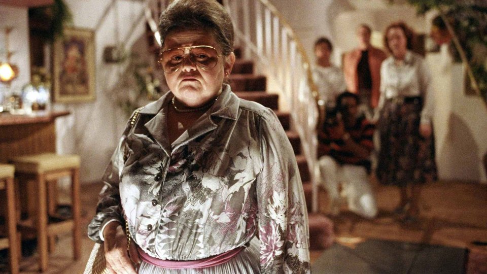 Zelda Rubinstein in Poltergeist (1982)