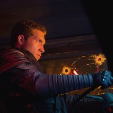 Terminator: Genisys, Jai Courtney in una scena del film fantascientifico 